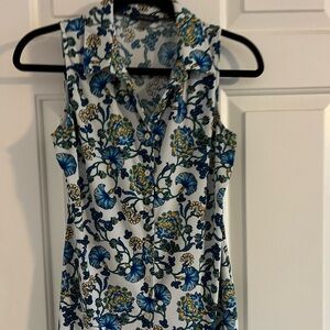 Button-Down Sleeveless Top